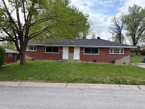 Building Photo - 2415 Chesstal St