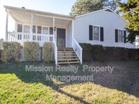 Building Photo - 7412 Pineleaf Dr