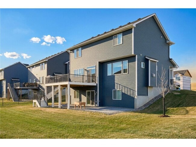 Building Photo - 429 Mario Dr