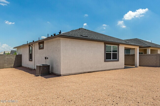 Building Photo - 103 S Collier Ln