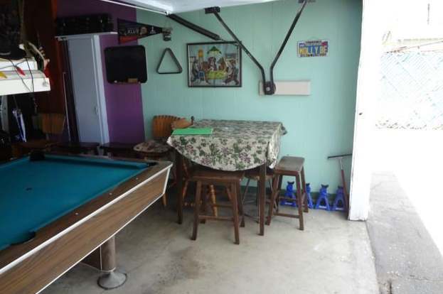 Building Photo - 12810 Dunton Dr