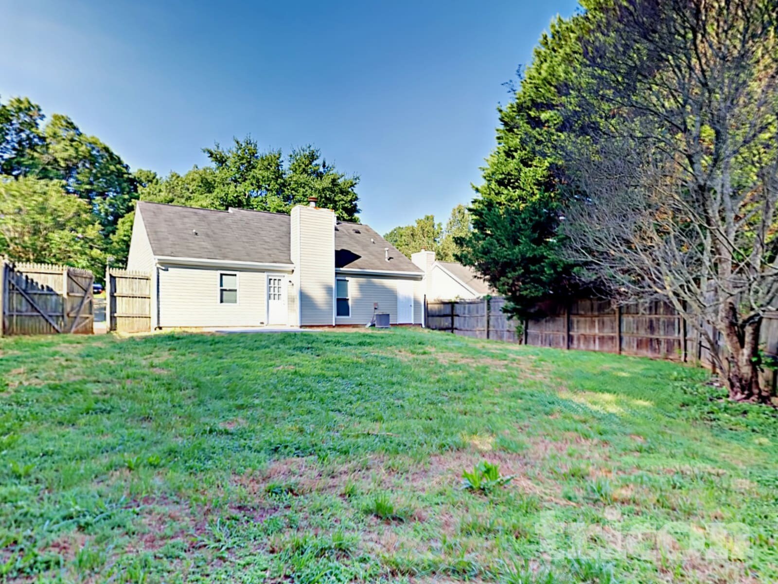 Building Photo - 8501 Milton Morris Dr