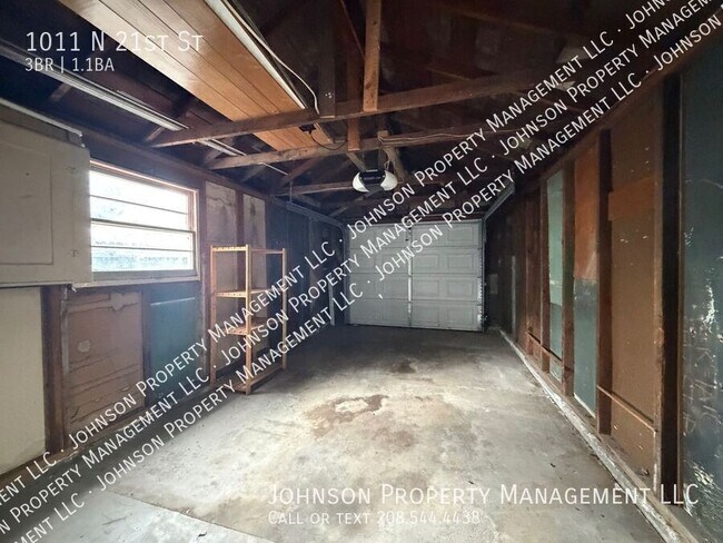 Building Photo - 1011 N 21st St