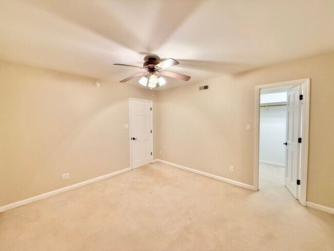 Building Photo - **OFFERING WAIVED APPLICATION FEES & $200 ...