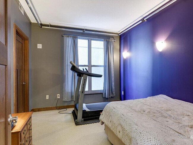 Building Photo - Rarely Available 3 Bedroom 2 Bathroom Penthouse At The Sexton Lofts!