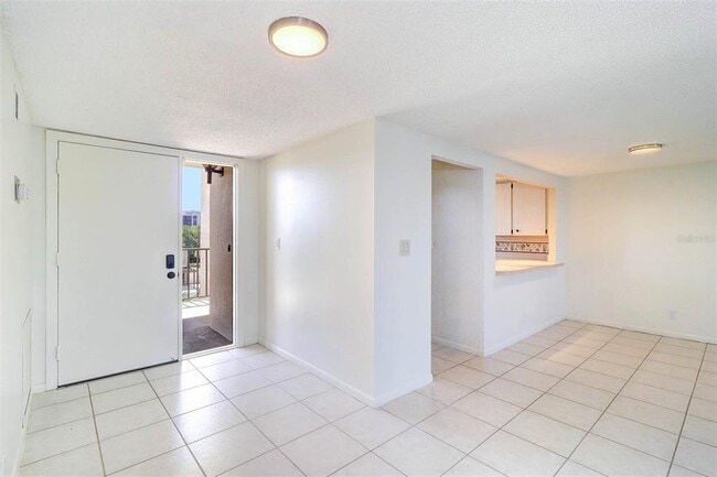 Building Photo - 50 Coe Rd