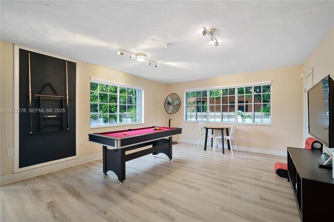 Building Photo - 951 NW 148th St