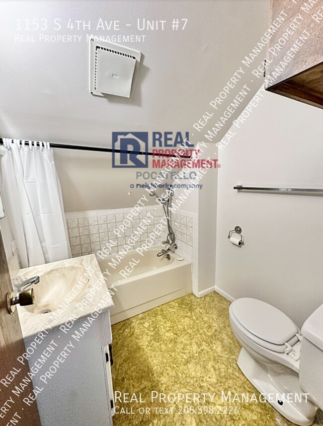 Building Photo - 1153 S 4th Ave