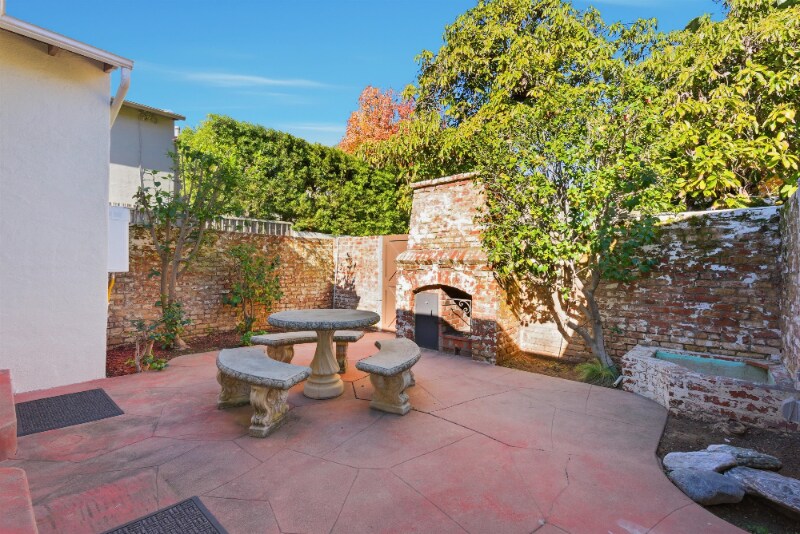 Building Photo - 2811 Bright Ln