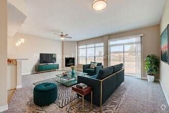 Building Photo - Beautiful 3-Bed, 2.5-Bath Villa in Northga...