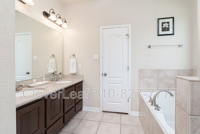 Building Photo - 26875 Hogan Dr