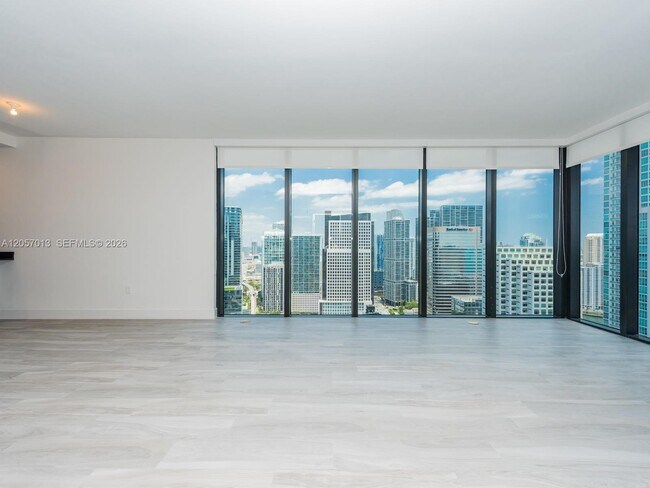 Building Photo - 1010 Brickell Ave