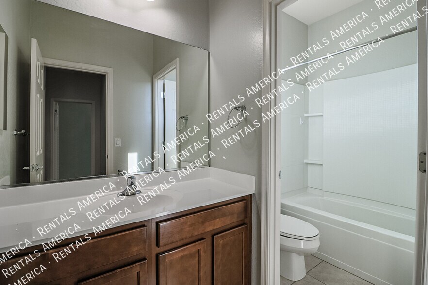 Building Photo - 17746 W Banff Ln