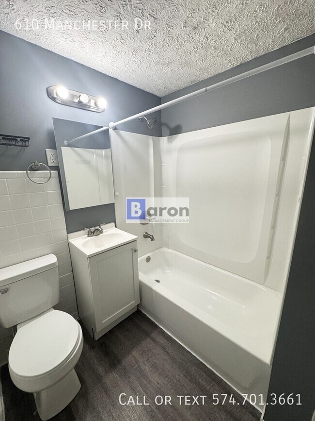 Building Photo - 610 Manchester Dr