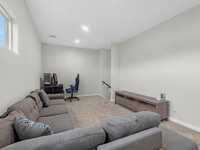 Building Photo - 8407 James Franklin St