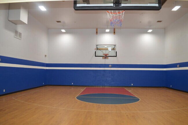 Building Photo - 2319 N Congress Ave