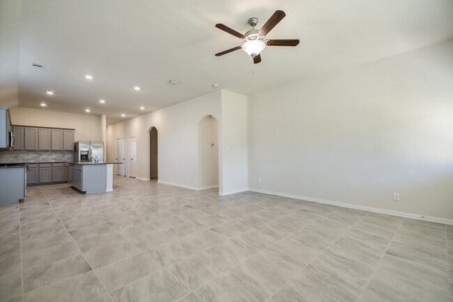 Building Photo - 4472 Lone Alcove Dr