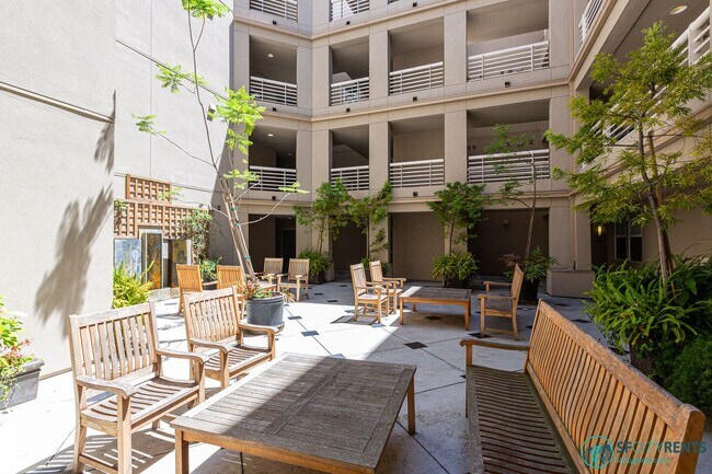 Building Photo - Downtown/Civic Center: Condo near Hayes Valley w/ Private Patio, Google Fiber & Garage Parking