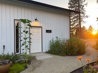 Building Photo - 2809 Casberg-Burroughs