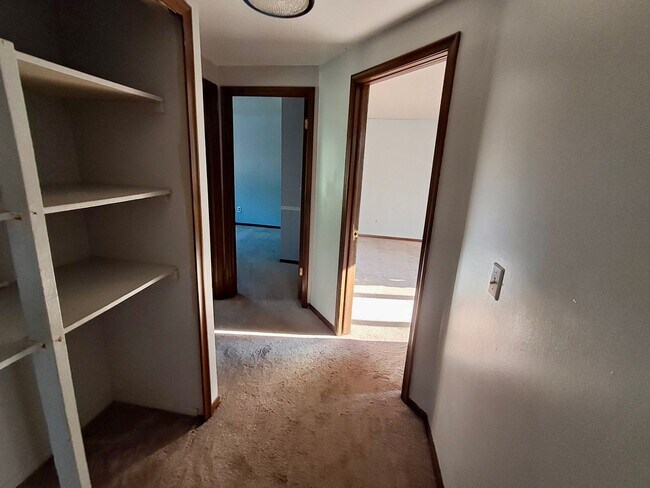 Building Photo - 4-Bedroom Colonial in Grand Blanc – Spacio...