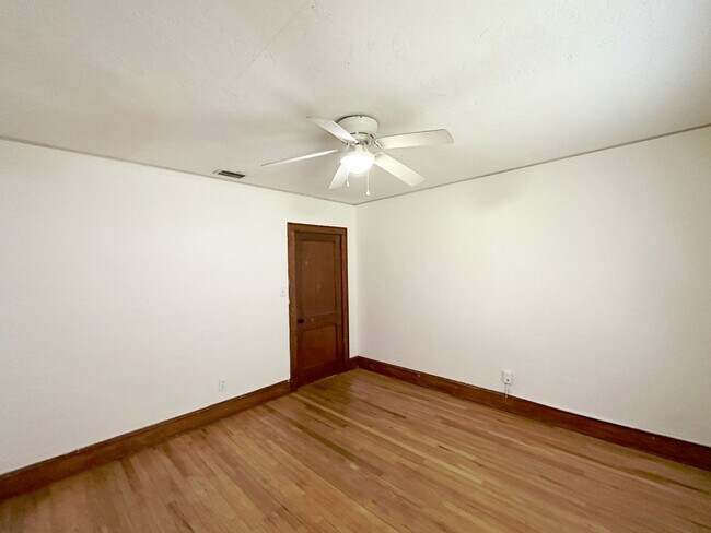 Building Photo - Beautiful Brick House Within Walking Dista...