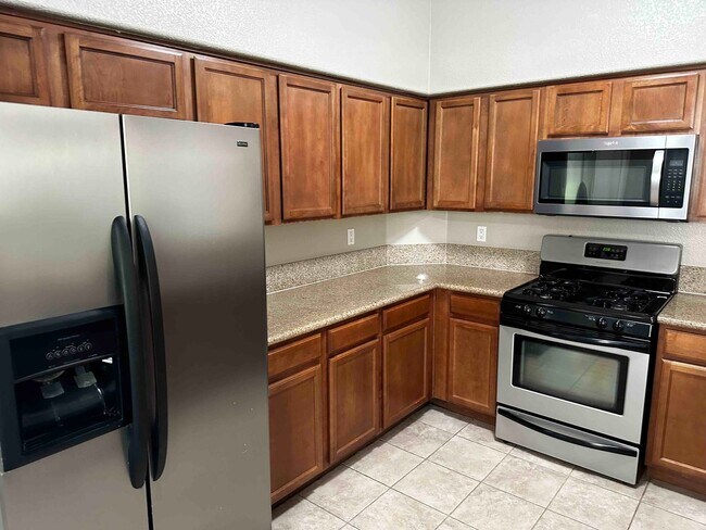 Building Photo - Summerlin 2 Bedroom Condo