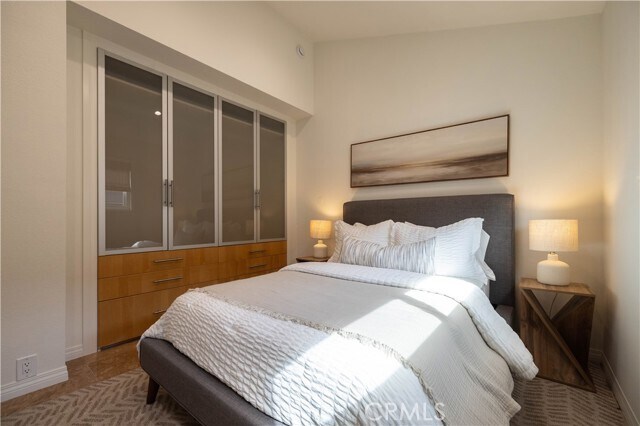 Building Photo - 3012 W Oceanfront