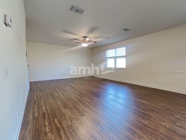 Building Photo - 3044 Eagle Bluff Way