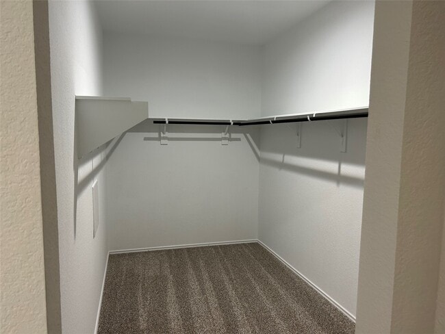 Building Photo - 40434 Gdn Hts Ln