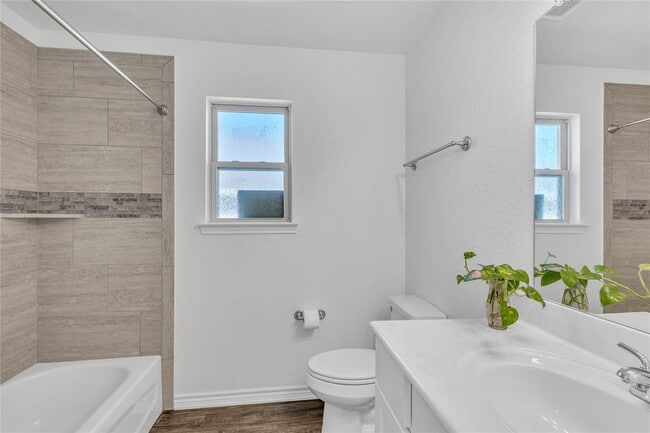 Building Photo - 1405 Jasper Gdn Ct