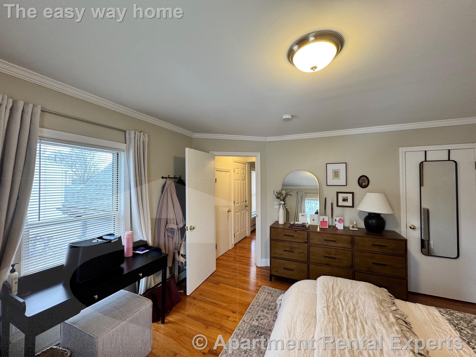 Building Photo - 25 4th St