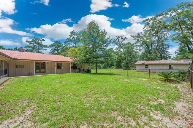 Building Photo - 803 Ingle Rd