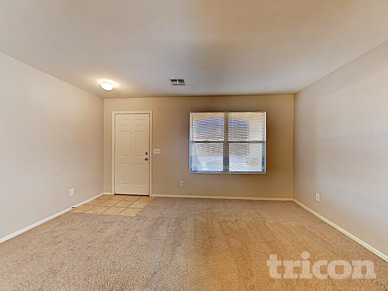 Building Photo - 5013 S 24th Ave