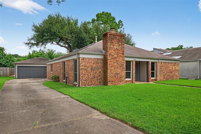 Building Photo - 16019 Parksley Dr