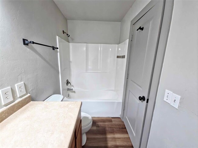 Building Photo - 2750 Cobalt Ct NW