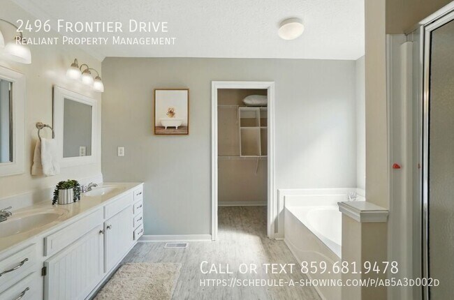 Building Photo - 2496 Frontier Dr