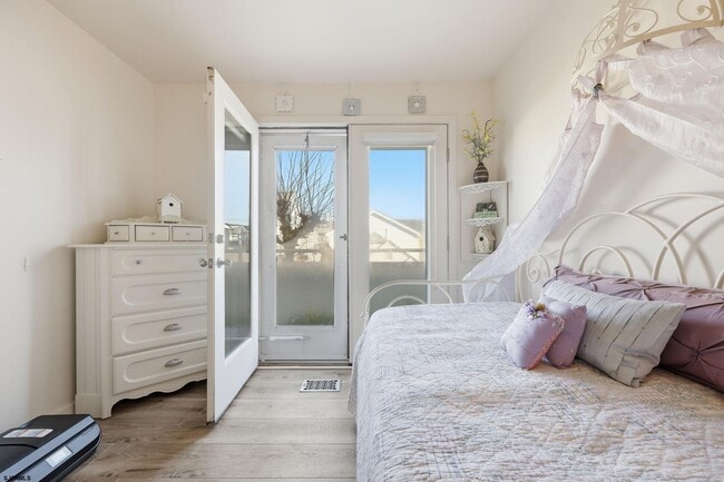 Building Photo - 7701 Atlantic Ave