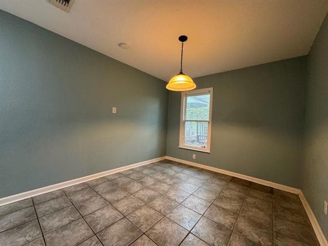 Building Photo - 514 Woodrow Ave