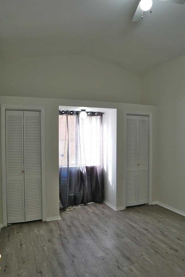 Building Photo - 54015 Avenida Juarez