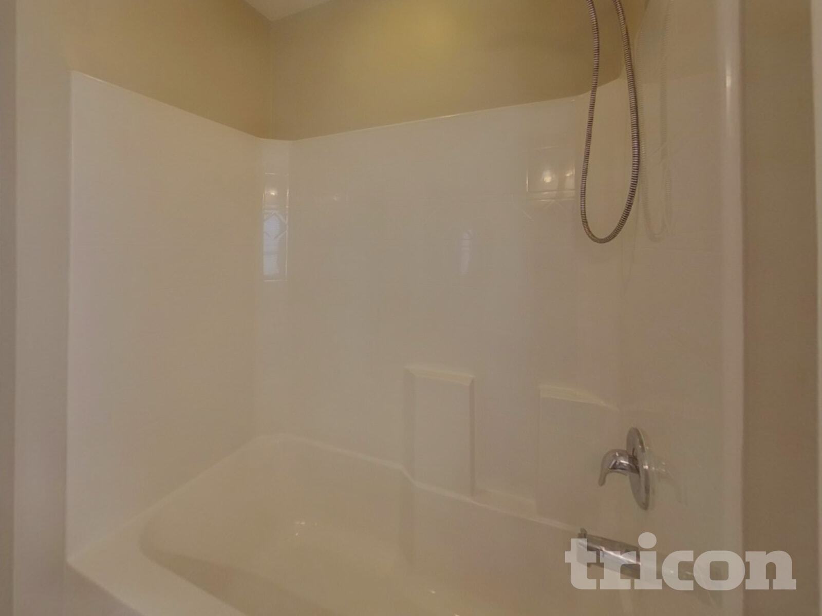 Building Photo - 618 Grantleigh Dr