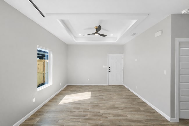 Building Photo - 11407 N 24th Ln