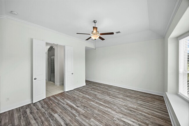 Building Photo - 11918 Sumitomo Ln