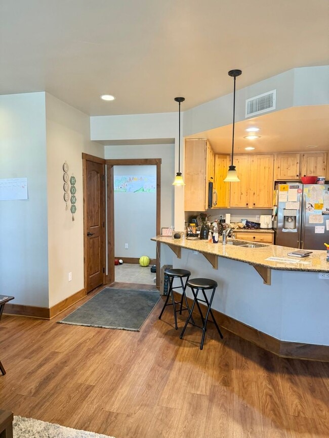 Building Photo - Monterra Condo