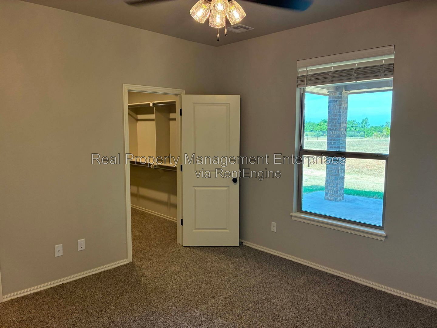 Building Photo - 2571 Gallant Fox Ter