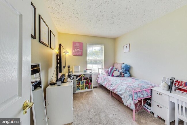 Building Photo - 6063 Sirenia Pl