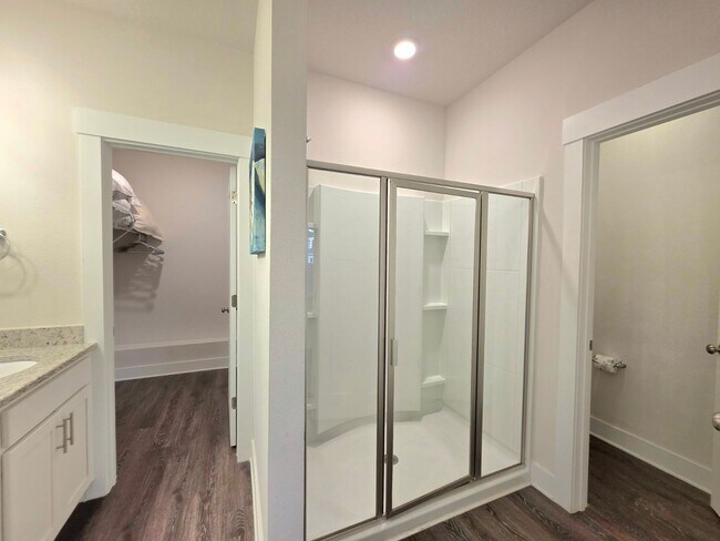 Building Photo - 7904 Sweet Retreat Ln