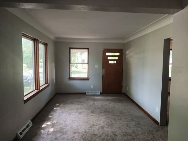 Building Photo - Available now! 2 Bedroom home for rent in ...
