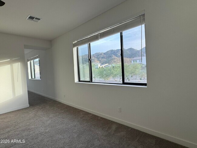 Building Photo - 821 E Monte Wy