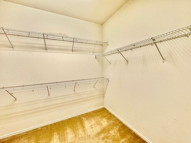 Building Photo - 3 Bedroom, 2 Bathroom ~Steubing Ranch