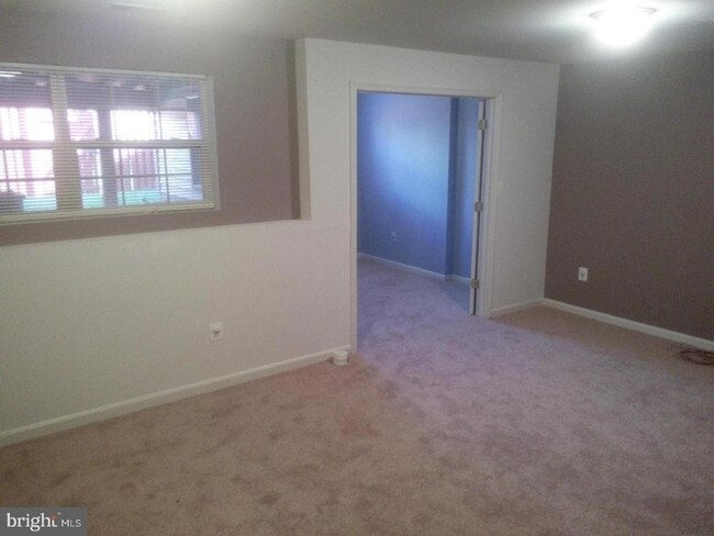 Building Photo - 2507 Blue Water Blvd